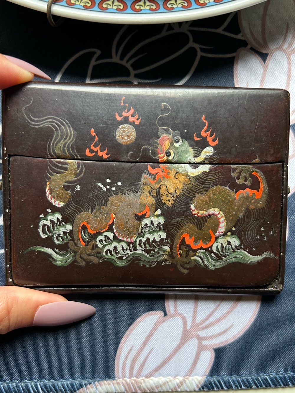 Antique dragon wooden cigarette case